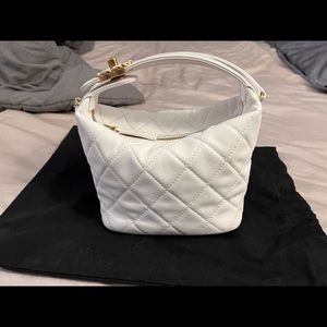 Chanel the perfect meeting hobo in small (2020 seasonal)